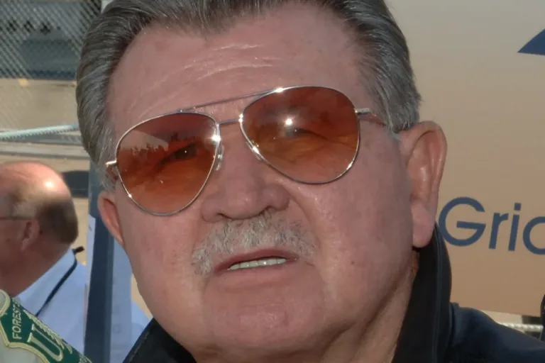 Portrait of Mike Ditka in 2008