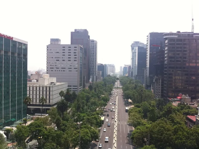 Paseo de la Reforma seen from the Angel of Independence