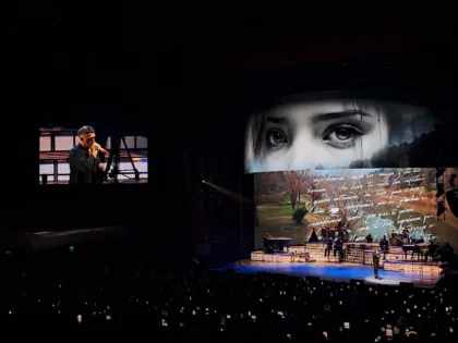 Escenario de Alejandro Sanz en el Auditorio Nacional durante su gira de 2025