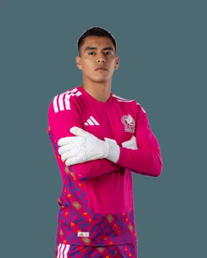 Raúl Rangel con la indumentaria de portero de la Selección mexicana